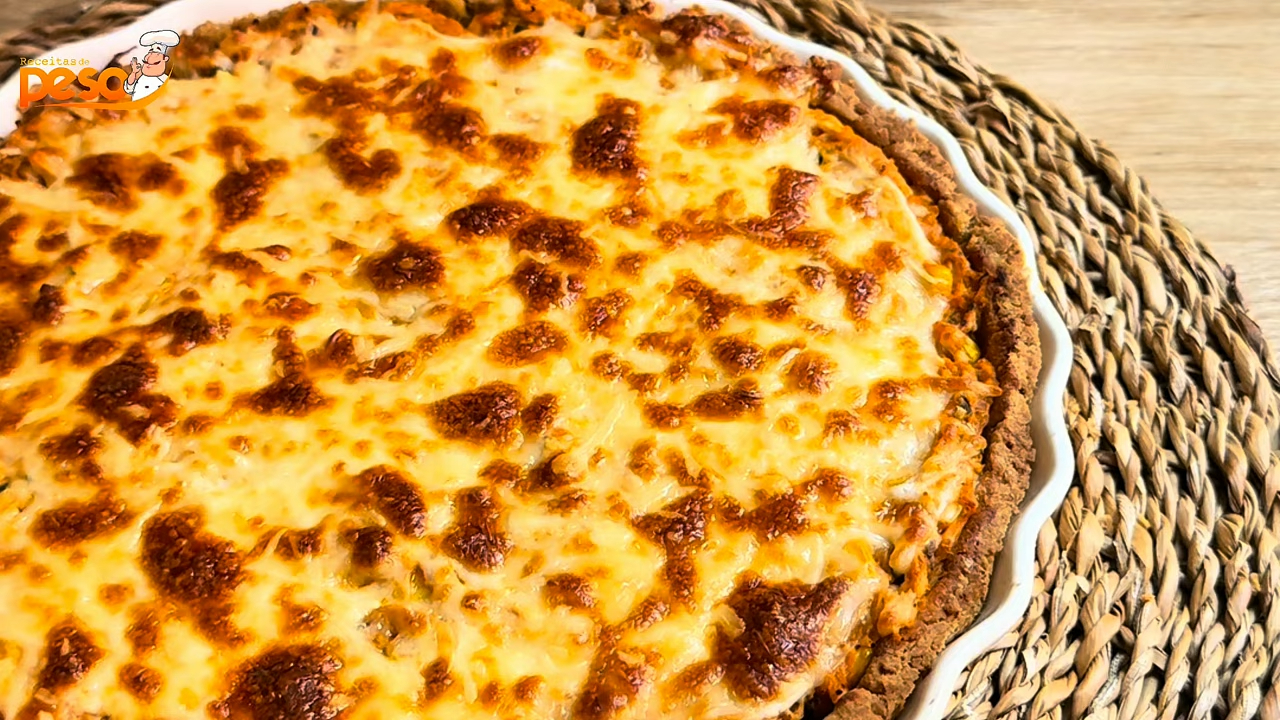 Torta de Frango com Massa de Grão de Bico Receita Saudável e Afetiva para o Dia a Dia