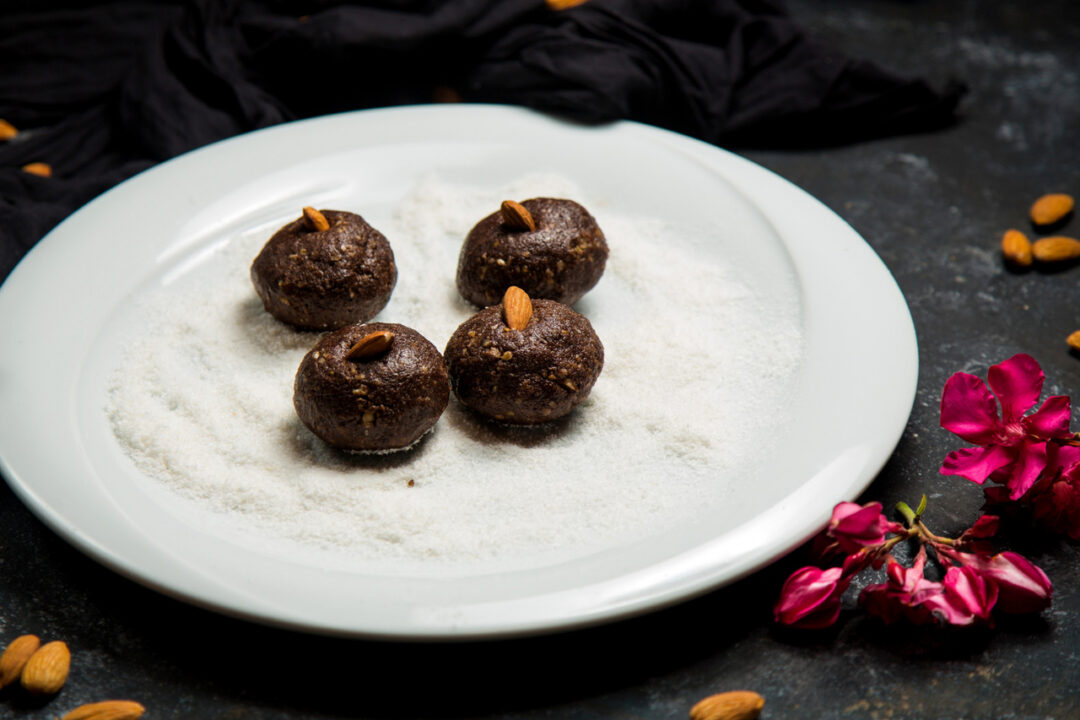 Como Fazer Cajuzinho com 5 Ingredientes e Sem Fogo