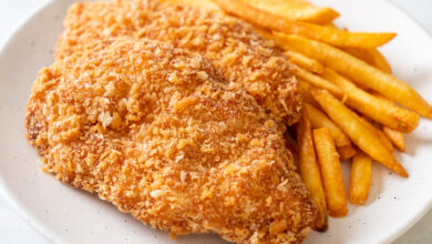 Frango à Milanesa Sabor Crocante, Simplicidade e Memórias de Família