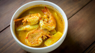 Moqueca de Camarão Sabor do Litoral, Alegria e Tradição em Cada Colher