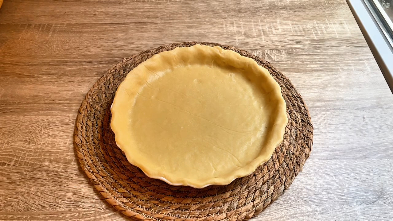 Quiche Clássica com Massa Crocante e Recheio Cremoso Receita para Todas as Ocasiões