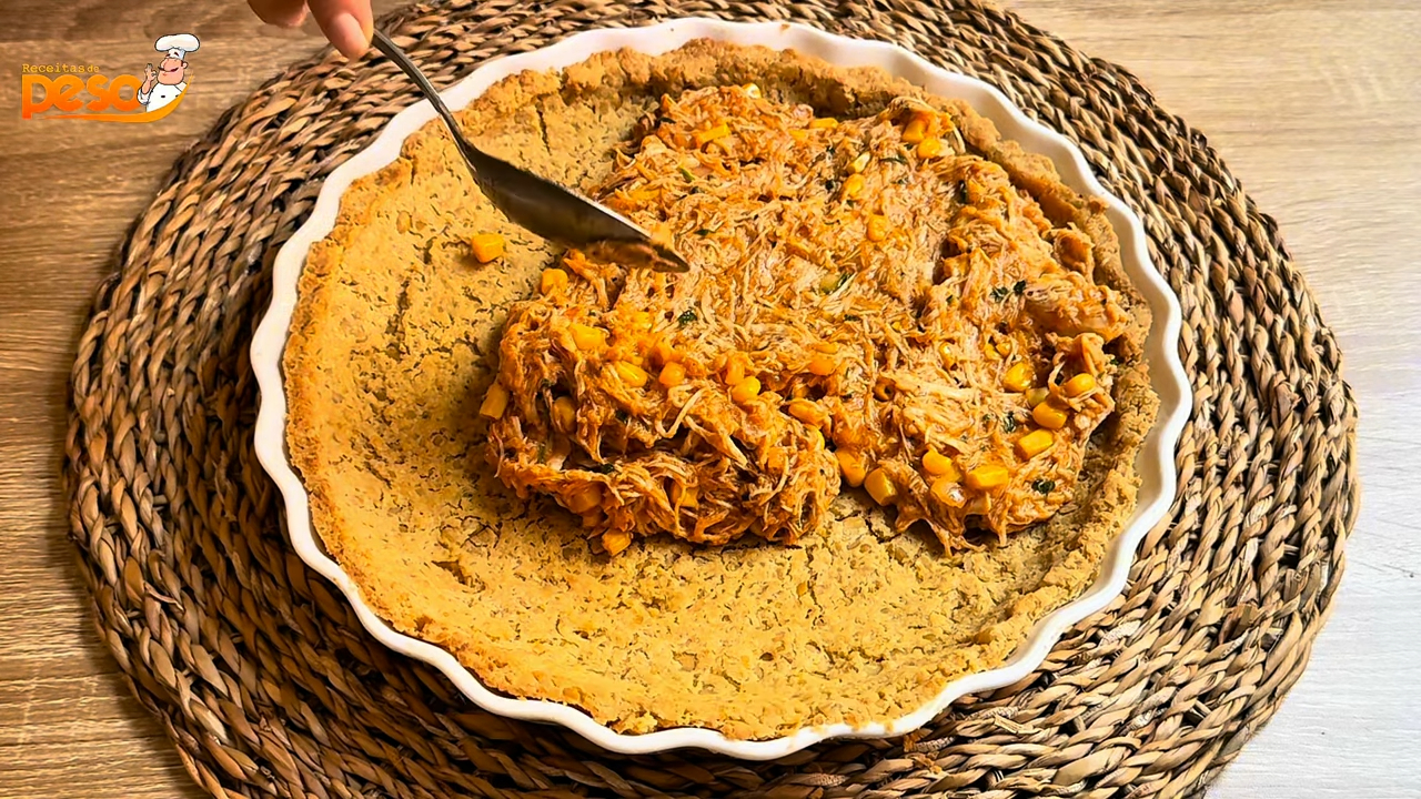 Torta de Frango com Massa de Grão de Bico Receita Saudável e Afetiva para o Dia a Dia