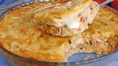 Torta de mandioca com frango e Catupiry vem ver essa maravilha