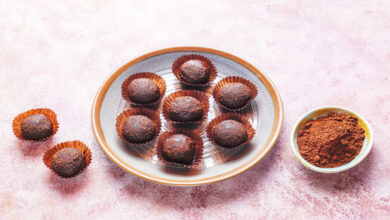 bolinhos de chocolate com cacau em pó_20569_Freepik